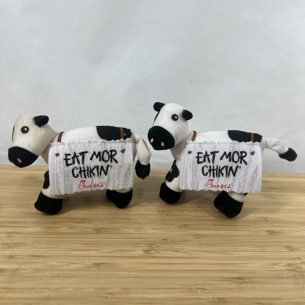 Chick-fil-A "Eat Mor Chikin" Cow Plush Doll 4" Limited Edition 2017.  Lot Of 2.